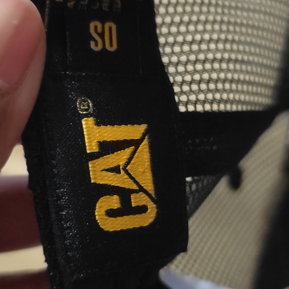 Caterpillar Raised Logo  Trucker Hat Mesh Snap Back NWT OS - Picture 7 of 8